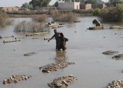 سیل در پاکستان؛ قبرستان ها زیر آب رفت